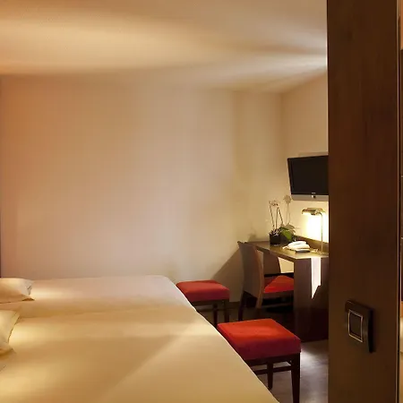 Oceania Rennes Hotel