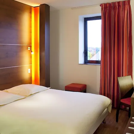 Hotel Oceania Rennes 4*