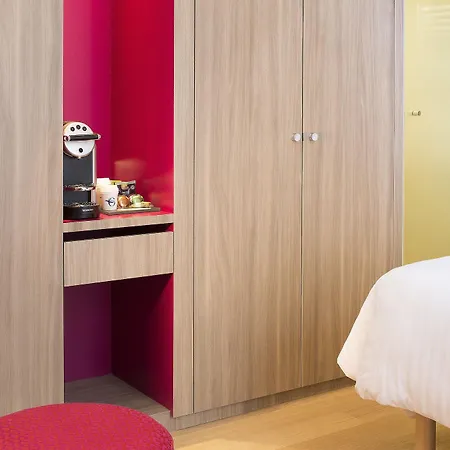 Hotel Oceania Rennes 4*