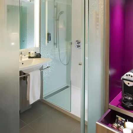 Oceania Rennes 4*
