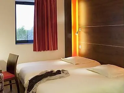 Oceania Rennes 4*